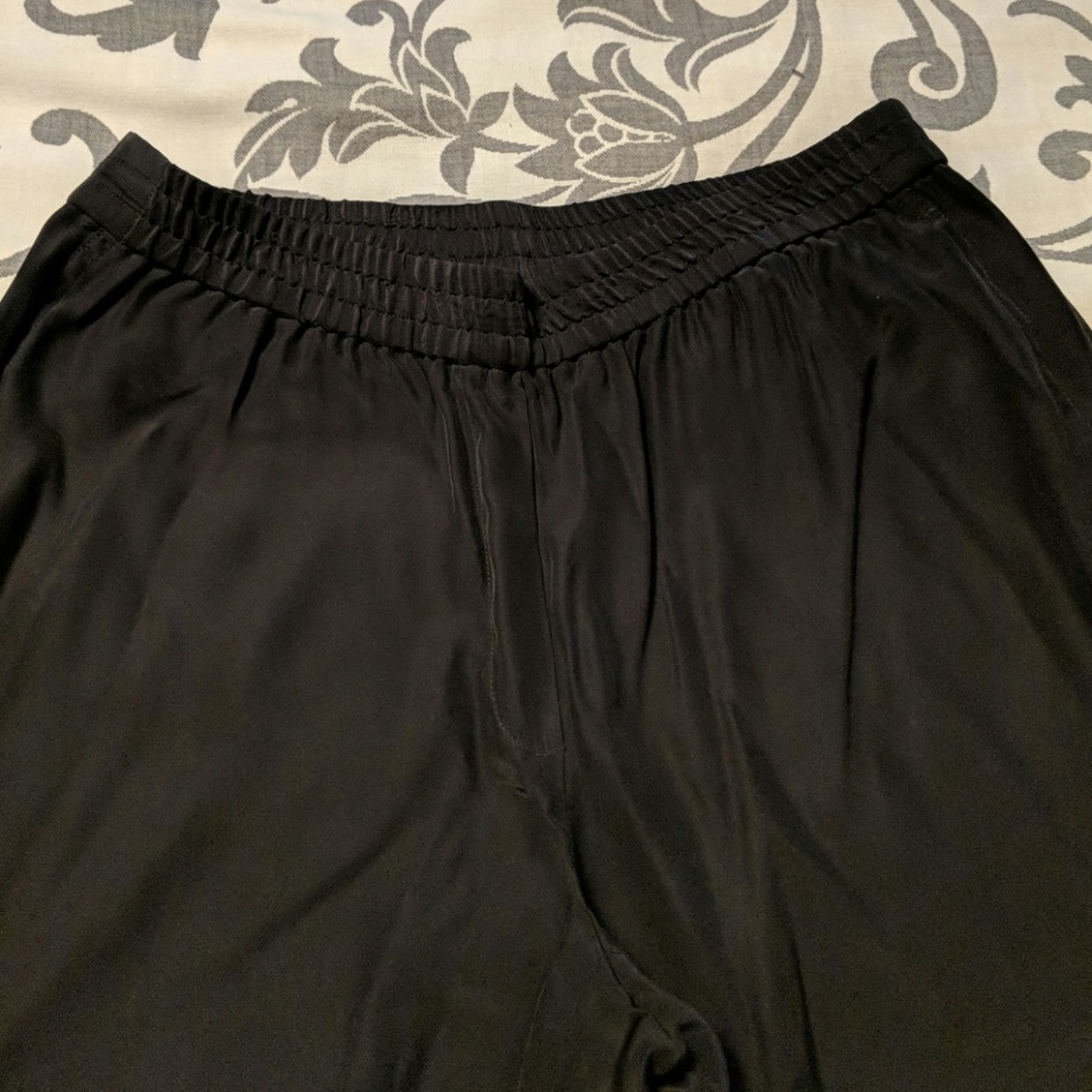 Club Monaco tapered leg silk pants - Picture 3 of 4